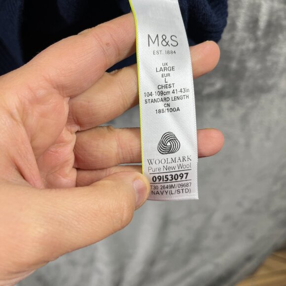 M&S Sweater Mens Large Blue Extra Fine Lambswool V-Neck Knit Preppy - Picture 5 of 11